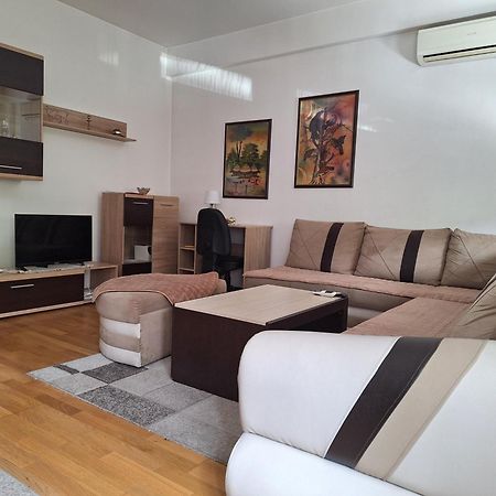 Metropolis Skopje Apartments Eksteriør billede